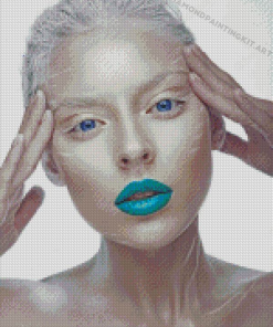 Albino Woman With Blue Lips Diamond Paintings