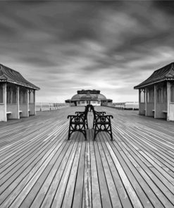 Black And White Cromer Pier Diamond Paintings