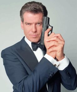 Pierce Brosnan Holding Gun Diamond Paintings