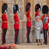 Grenadier Guards And Queen Elizabeth Diamond Paintings