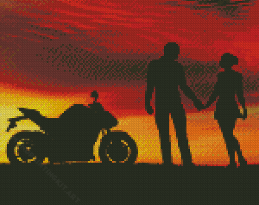 Couple At Sunset Diamond Painting