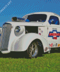 White Gasser Diamond Painting